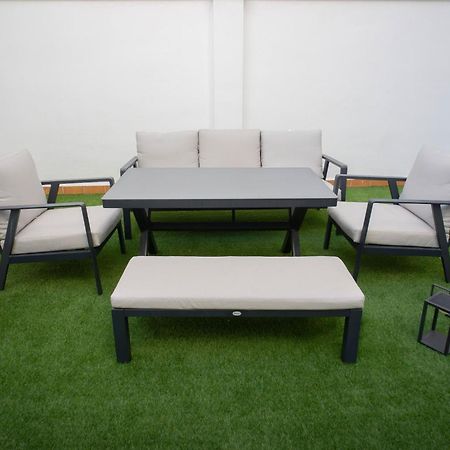 Bubu - Apartamentos En El Centro Málaga Dış mekan fotoğraf