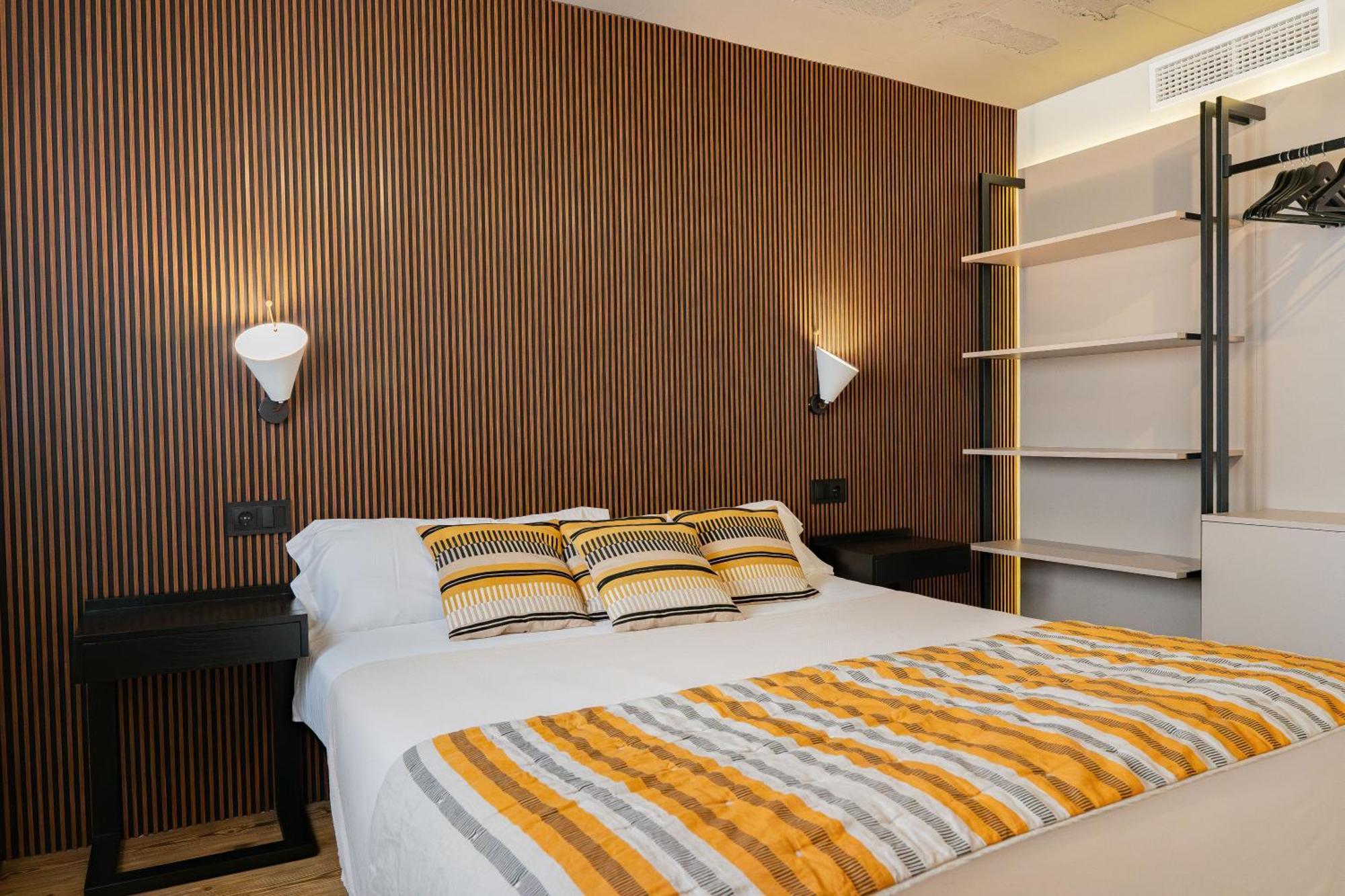 Bubu - Apartamentos En El Centro Málaga Dış mekan fotoğraf