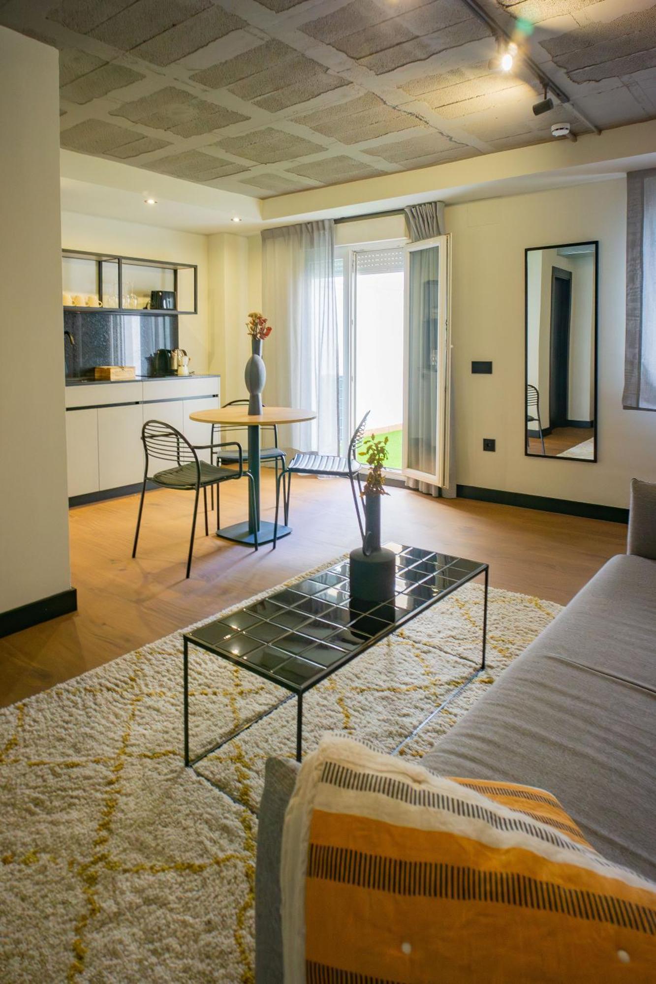 Bubu - Apartamentos En El Centro Málaga Dış mekan fotoğraf