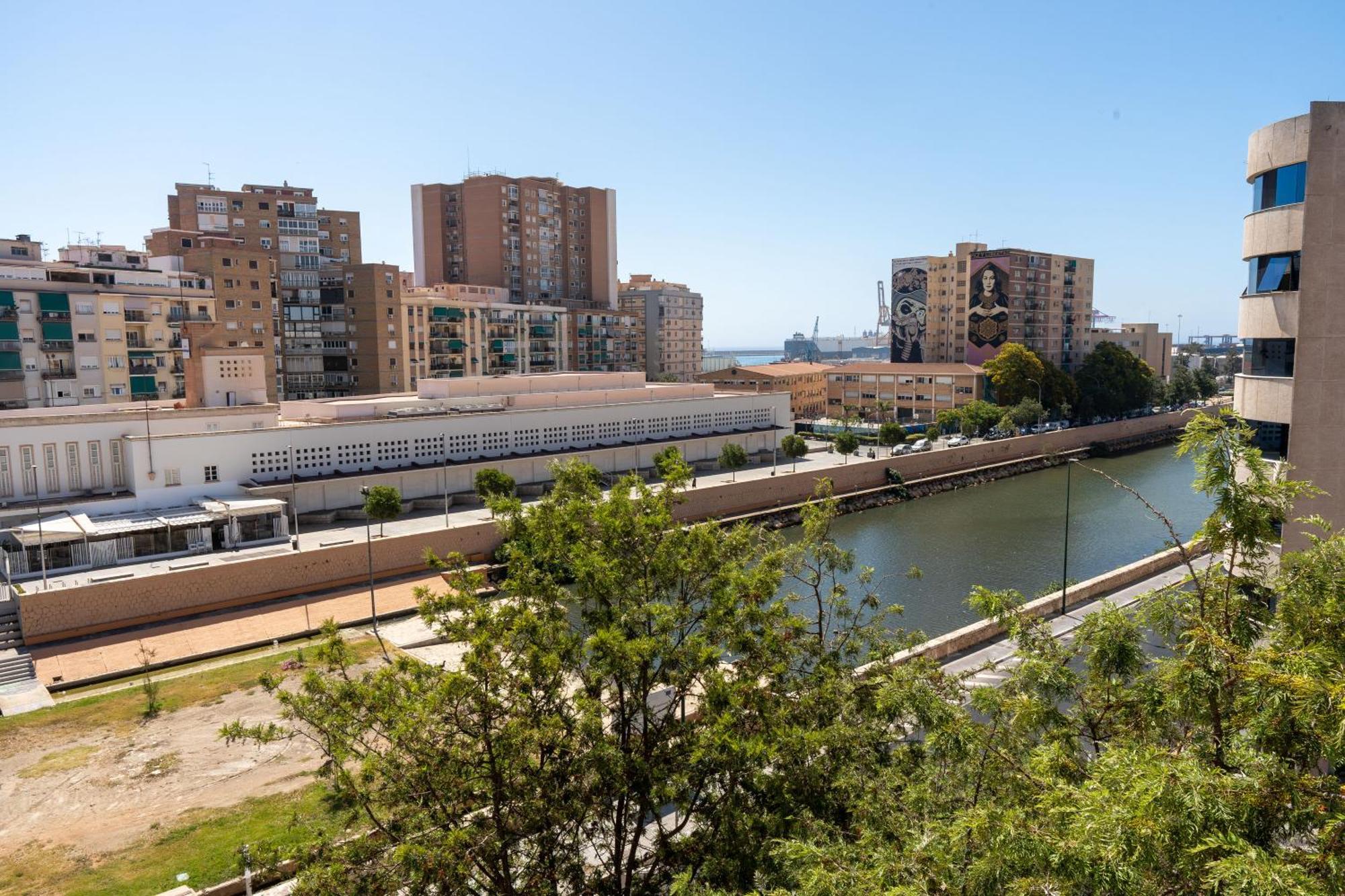 Bubu - Apartamentos En El Centro Málaga Dış mekan fotoğraf