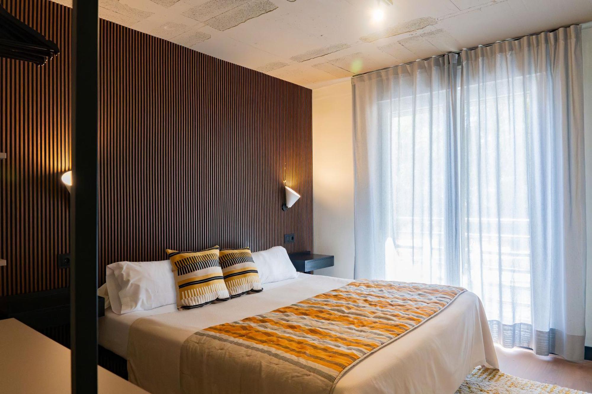 Bubu - Apartamentos En El Centro Málaga Dış mekan fotoğraf