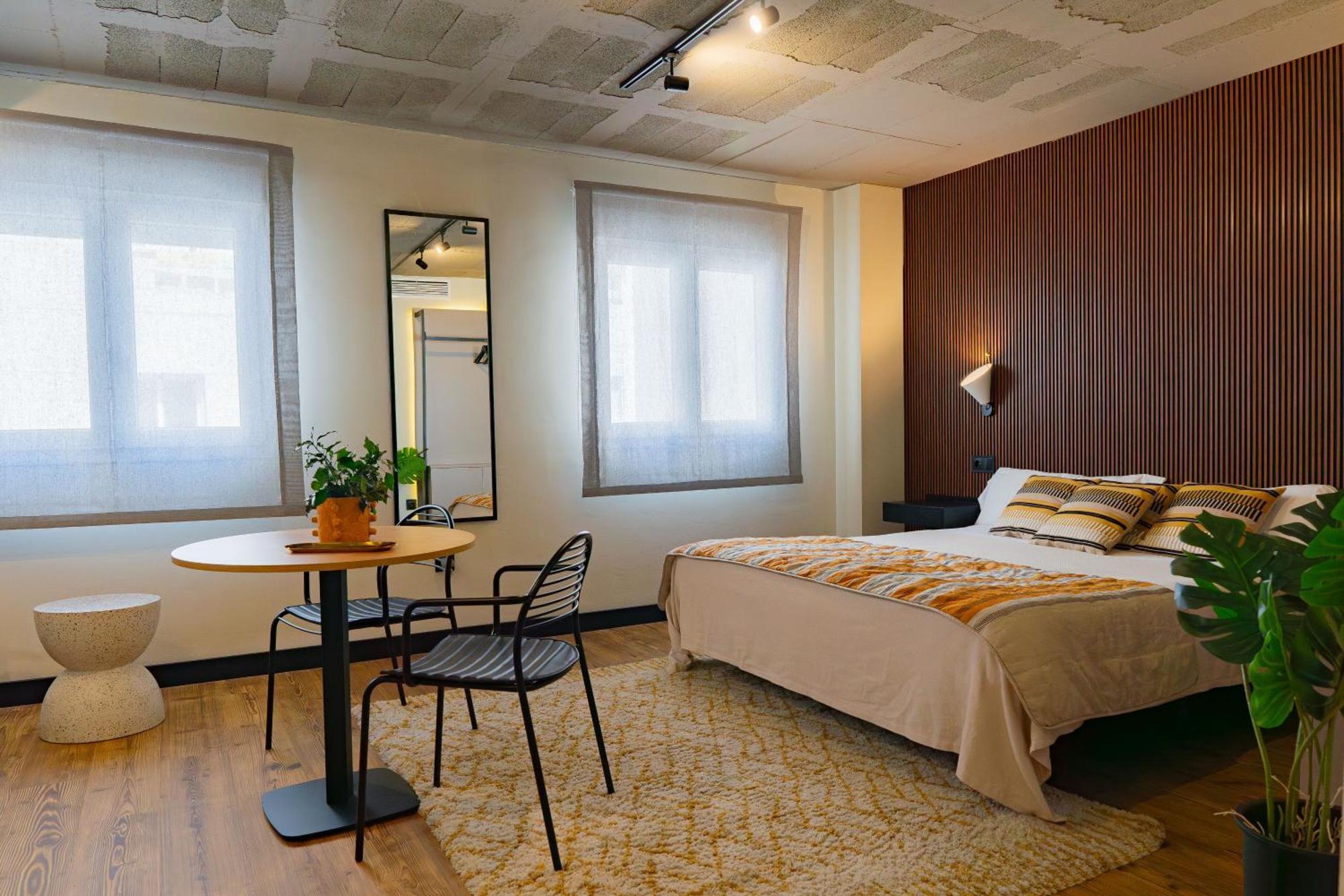 Bubu - Apartamentos En El Centro Málaga Dış mekan fotoğraf